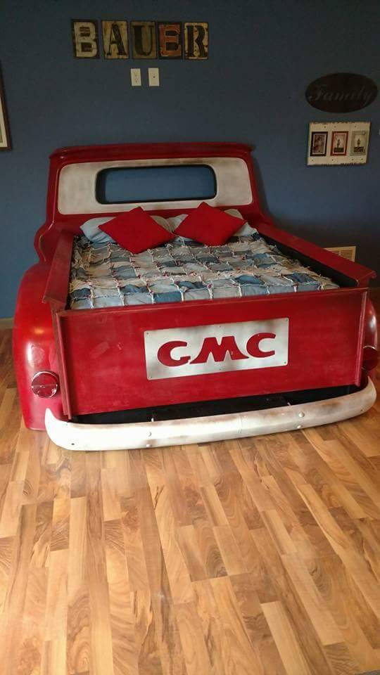car bedroom