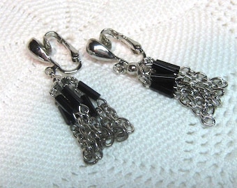 Pendientes vintage Park Lane de plata y negro con forma de carrusel y clip
