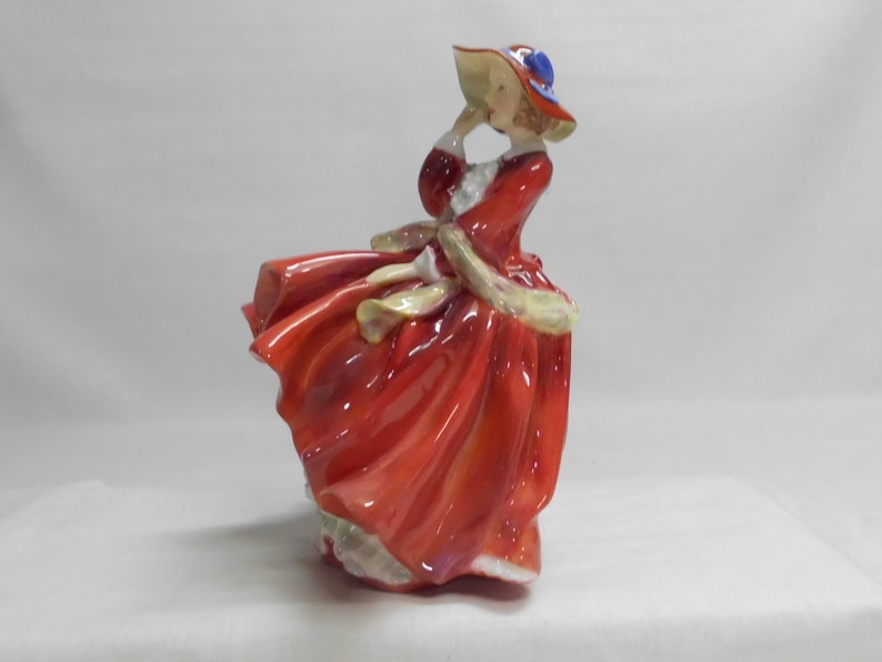 Royal Doulton Top 'O The Hill HN1834 Figurine Retired Leslie Harradine Red Dress 7 tall image 3