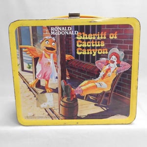 Vintage McDonald&#39;s Lunch Box Sheriff of Cactus Canyon 1982 Ronald McDonald Grimace Birdie the Early Bird Mayor McCheese
