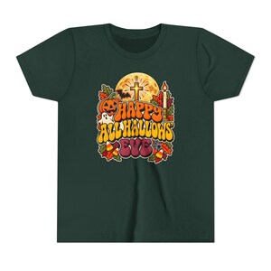 Kinder T-shirt met katholieke Halloween-opdruk, retro en groovy Halloween-shirt, pompoen met kruis en maan. afbeelding 4