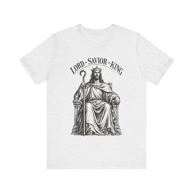Camiseta con grabado en madera de Cristo Rey, regalo para hombres católicos, camiseta para patrocinadores del RICA. imagen 3