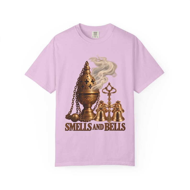 Koszulka w kolorach komfortu „Smells and Bells” | Zabawna koszulka katolicka | Prezent dla ministranta | Trybularz i dzwonki Sanctus zdjęcie 5