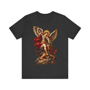 聖ミカエルTシャツ｜カトリックTシャツ｜男性向け霊的戦いギフト｜勝利の剣 画像 6