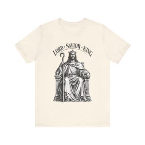 Camiseta con grabado en madera de Cristo Rey, regalo para hombres católicos, camiseta para patrocinadores del RICA. imagen 4