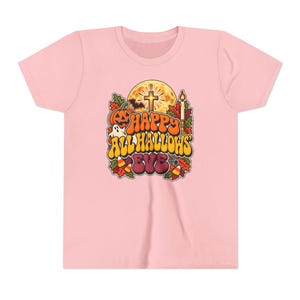 Kinder T-shirt met katholieke Halloween-opdruk, retro en groovy Halloween-shirt, pompoen met kruis en maan. afbeelding 8