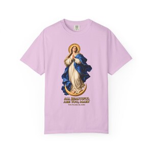 すべて美しいメアリー コンフォートカラーシャツ | 無原罪懐胎Tシャツ | 女性へのマリアギフト | Tota Pulchra 画像 6
