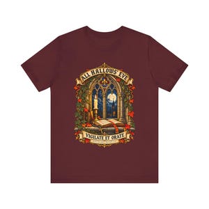 Maglietta di Ognissanti / Maglietta cattolica di Halloween / Regalo gotico / Vigilate et Orate, Finestra della chiesa illuminata dalla luna immagine 10