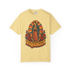 Maglietta retrò Virgencita, Vergine di Guadalupe Arcobaleno, La Guadalupana Stile Anni '70, Regalo Boho Latina Cattolico per la Mamma, Colori Comfort immagine 5