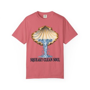Maglietta Squeaky Clean Soul Comfort Colors / Maglietta divertente per il battesimo cattolico / Regalo per il battesimo / Conchiglia di capasanta che versa acqua immagine 8