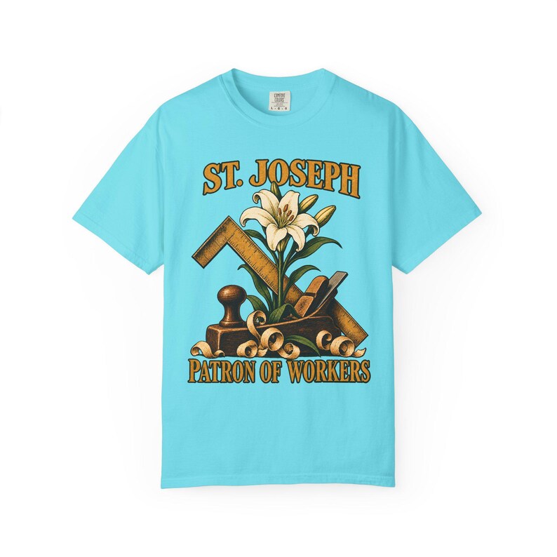 T-shirt met afbeelding van Sint Jozef, beschermheilige van de arbeiders | T-shirt in comfortabele kleuren | Katholiek T-shirt | Cadeau voor papa | Timmermansgereedschap en lelie afbeelding 8