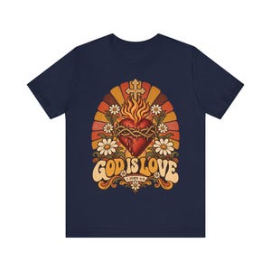 1 John 4:8 Shirt | Catholic T-Shirt | Faith Gift for Women | God Is Love, Retro Sacred Heart Sunburst immagine 8