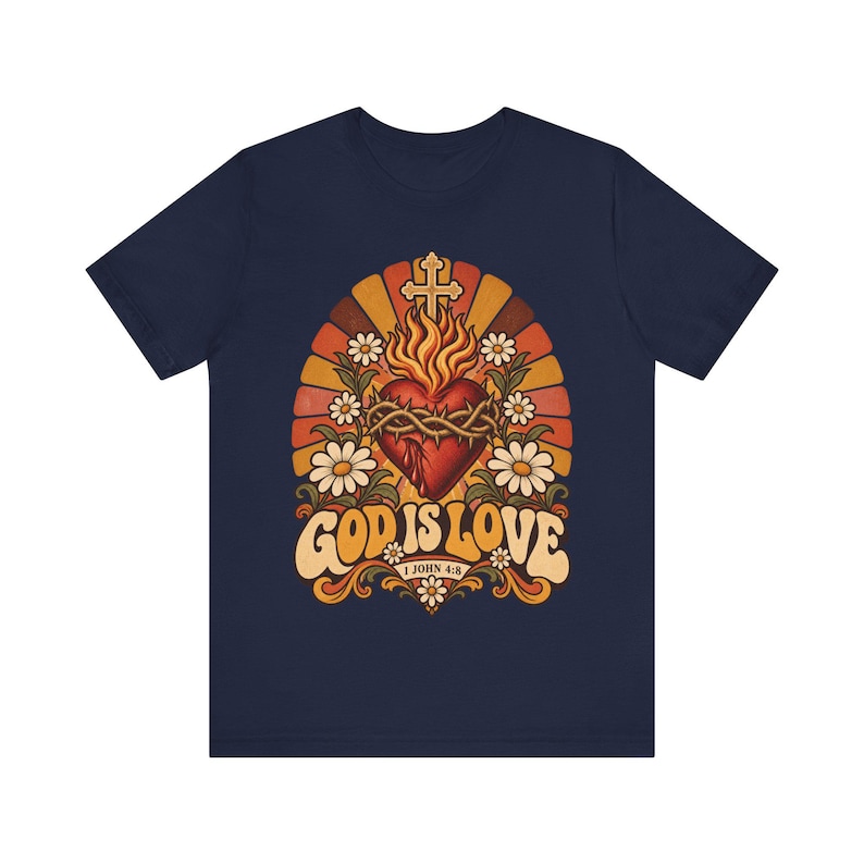 1 John 4:8 Shirt | Catholic T-Shirt | Faith Gift for Women | God Is Love, Retro Sacred Heart Sunburst immagine 8