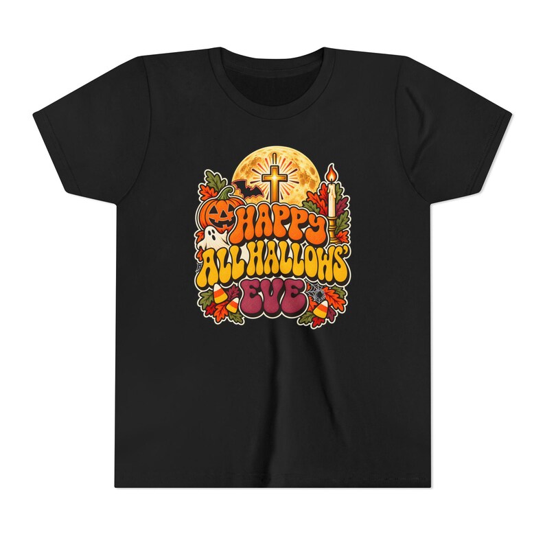 Kinder T-shirt met katholieke Halloween-opdruk, retro en groovy Halloween-shirt, pompoen met kruis en maan. afbeelding 1
