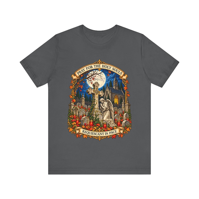 Camiseta "Pray for the Holy Souls", Camiseta católica "Requiescant in Pace" del Purgatorio, Regalo de recuerdo de noviembre, Arte de ángel de cementerio, Camiseta Bella Canvas imagen 6