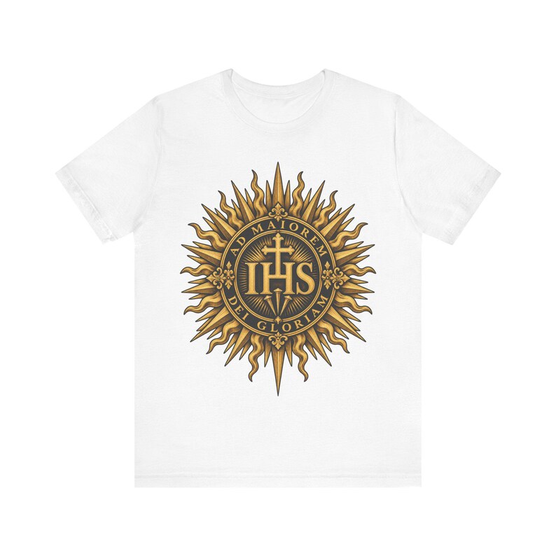 Ad Maiorem Dei Gloriam skjorta, AMDG IHS Sunburst Tee, latinsk katolsk gåva, jesuitexamen eller konfirmationspresent, Ignatians motto bild 3