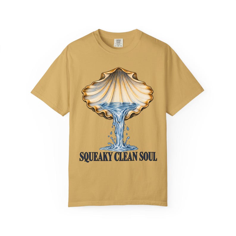 Maglietta Squeaky Clean Soul Comfort Colors / Maglietta divertente per il battesimo cattolico / Regalo per il battesimo / Conchiglia di capasanta che versa acqua immagine 1