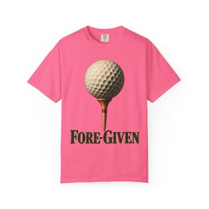 T-shirt in de kleuren van Fore-Given Comfort | Grappig christelijk golf-T-shirt | Cadeau voor golfende vader | Golfbal op tee afbeelding 9