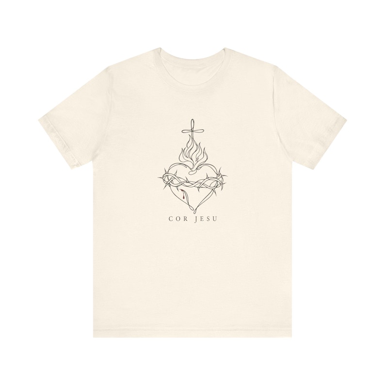 Sacred Heart Shirt | Minimalist Catholic T-Shirt | Confirmation Gift for Women | Line Art Jesus image 3