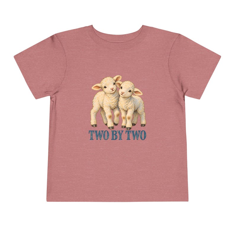 Kleinkind-T-Shirt „Zwei mal Zwei“, Shirt mit Zwillingslämmern, christliches Geschenk zur Arche Noah für Zwillinge oder Geschwister, Vintage-Lamm-Motiv Bild 2