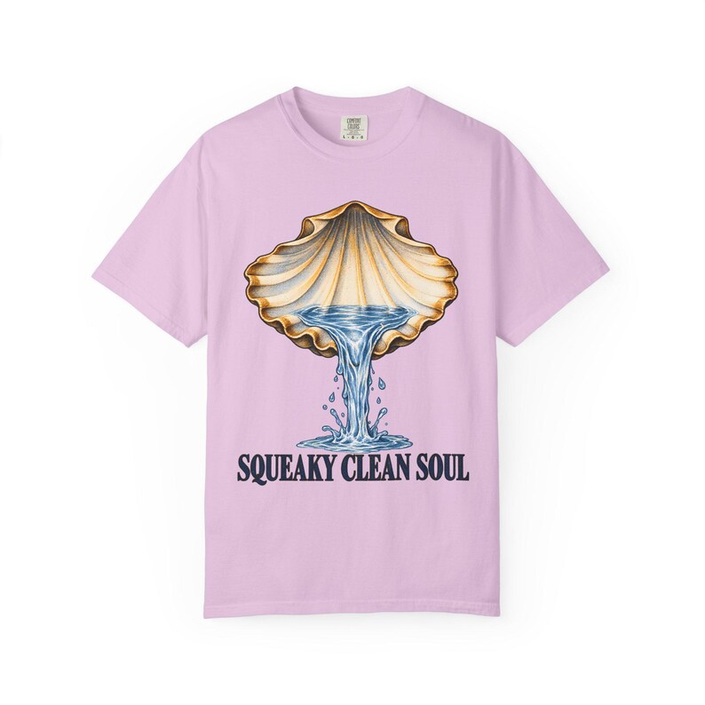 Maglietta Squeaky Clean Soul Comfort Colors / Maglietta divertente per il battesimo cattolico / Regalo per il battesimo / Conchiglia di capasanta che versa acqua immagine 6