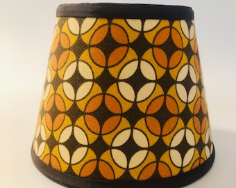 retro lampshade, mid-century style lampshade, geometric patterned lampshade