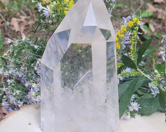 947g Quartz Crystal Point One(1), Free Standing - Natural Clear Quartz Crystal