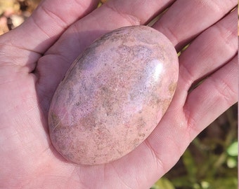 125g Rhodonite Palm Stone - Polished Rhodonite Worry Stone