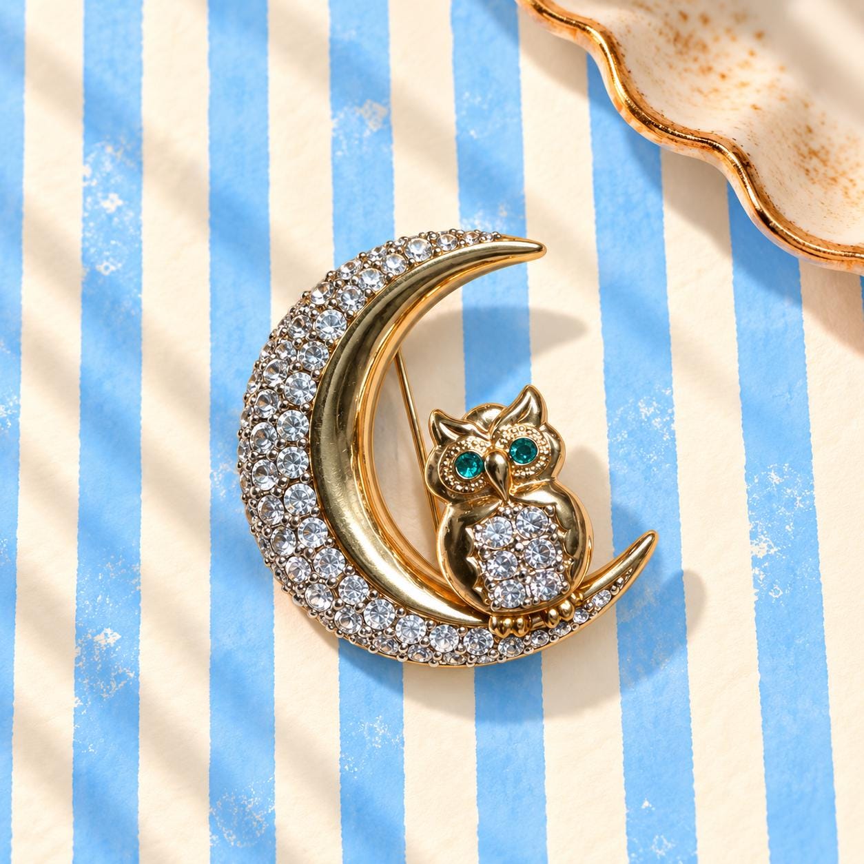 Vintage Gold-Tone Crescent Moon & Owl Rhinestone Brooch