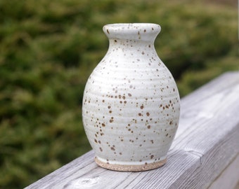 Handmade Stoneware Bud Vase in Satin Speckled White Glaze. Small Pottery Vase, Single-Stem Ceramic Vase. Rustic Modern Home Decor, Gifts