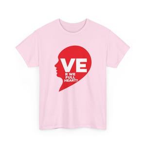 Camiseta de pareja con medio corazón, regalo a juego para San Valentín para él y para ella. imagen 12