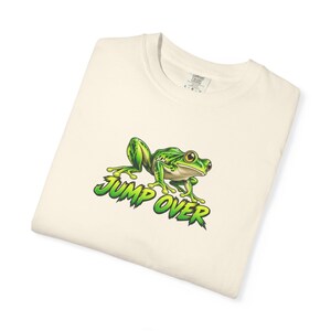 Camiseta Jump Over Frog Comfort Colors, camiseta motivacional de rana arborícola verde, camiseta de tejido grueso teñida en prenda, regalo vintage para amantes de las ranas