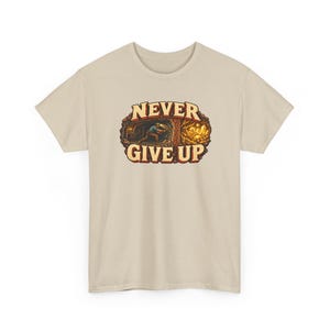Camiseta "Nunca te rindas", camiseta gráfica motivacional para mineros de oro, camiseta "Sigue cavando y trabajando duro", regalo inspirador para papá o graduado. imagen 5