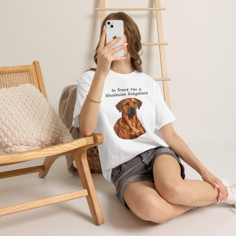 In Front I'm a Rhodesian Ridgeback, Behind I'm a Lion T-Shirt, Two-Sided Ridgeback Owner Gift, African Lion Hound Tee image 9