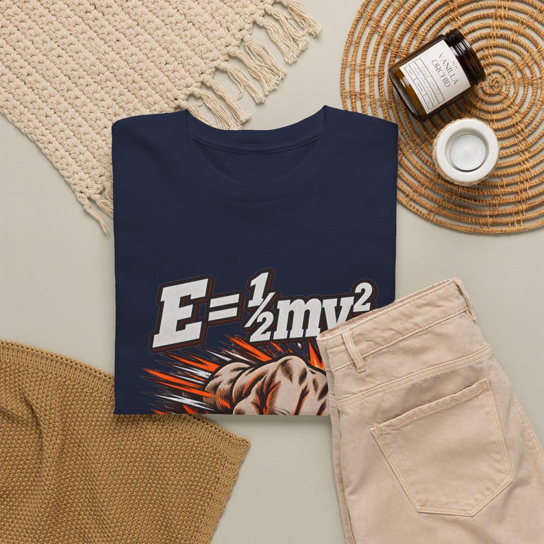 Camiseta "Evita mi energía cinética", regalo divertido para profesores de física, camiseta con juego de palabras científico, camiseta de física E=1/2mv² (unisex) imagen 9