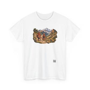 Camiseta de la ruta de senderismo Llama Trek en Perú, camiseta gráfica de senderismo del Camino Inca con la cordillera de los Andes, camiseta de viaje a Machu Picchu, regalo de viaje a Cusco para excursionistas. imagen 2