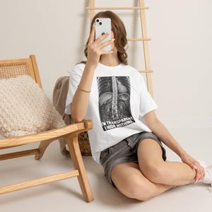 Camiseta de rayos X: Soy transparente, no escondo nada. Divertida camiseta de esqueleto con mensaje honesto. imagen 12