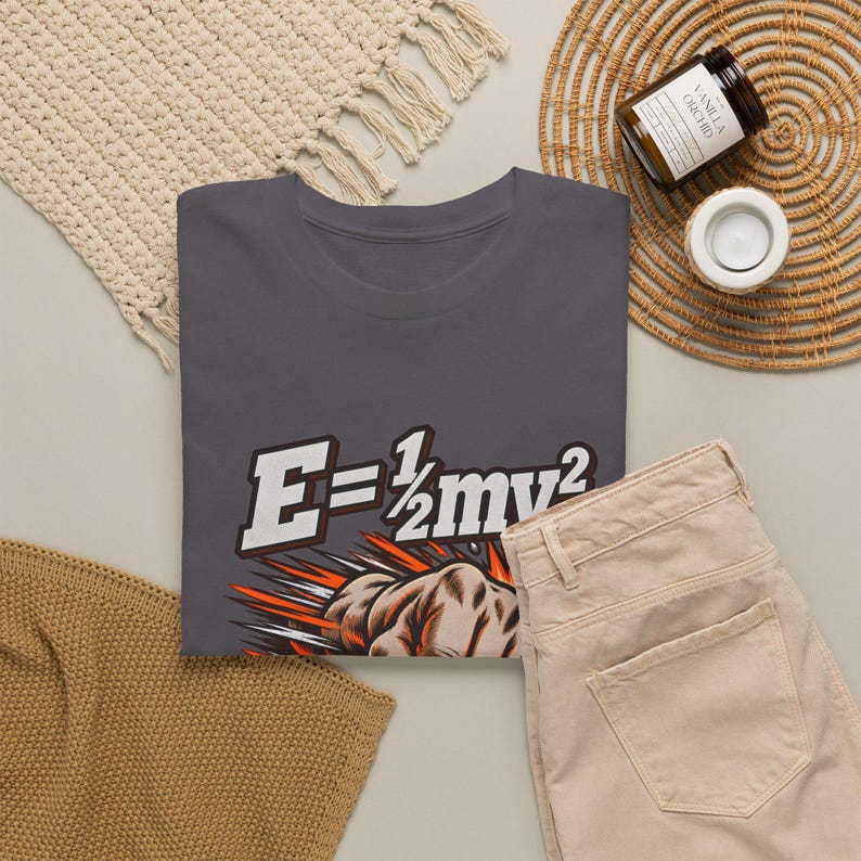Camiseta "Evita mi energía cinética", regalo divertido para profesores de física, camiseta con juego de palabras científico, camiseta de física E=1/2mv² (unisex) imagen 8
