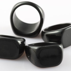 4PCS- Formica Ring by Handmade inner size 19mm,outer size:24.5mm Ring Pad Base of 14mm,Ring size appx7-8 Black(N258-A)