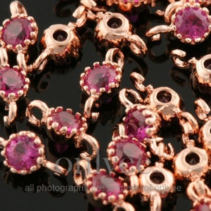 Ciondolo connettore portafortuna in ottone placcato oro rosa brillante, 2 pezzi, 7 mm x 3 mm, fornitura di gioielli, connettore, luglio-rubino (M432R-L)