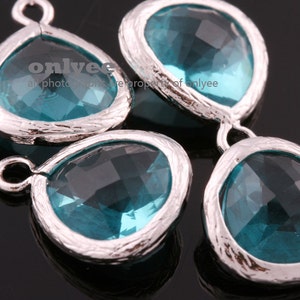 2pcs-11mmX14mmSmall Rhodium plated Brass Faceted Triangle Framed glass pendants-BlueZircon(M312S-C)