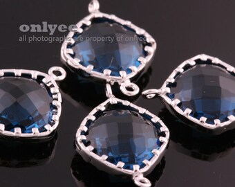 2pcs-14mmX14mmRhodium Faceted Diamond shape Glass connectors -Montana(M325S-D)