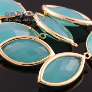 2pcs-21mmX10.5mm Gold plated Brass NEW tear drop Framed glass with pendants-Mint(M386G-C)