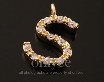 2pcs-10.5mm x 8mm Oro brillante chapado sobre latón con mini alfabeto cúbico lindo, letra, colgantes iniciales joyería (K1430-1G-S)