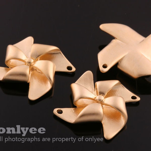 2pcs-21mmX20mmMatt Gold plated Brass 3D folded paper Vane origami pinwheel Charms,pendants(K603G)