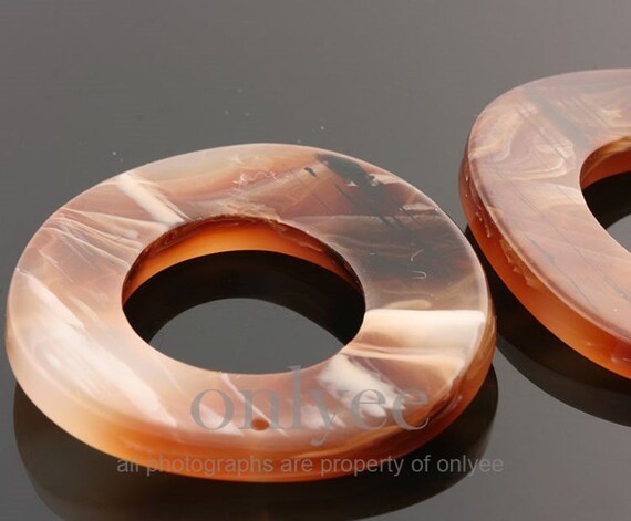2pcs-52mmx51mm Acetate Pendant Bold Wavy Oval Shape,celuloid
