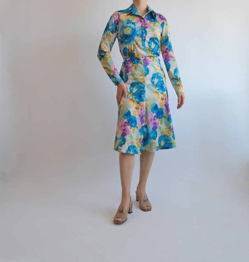 Groovy vintage 70s psychedelic floral novelty top & skirt two piece set image 2