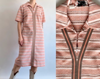 Vintage 70s peach and taupe funky zip up midi oversized sheath housedress