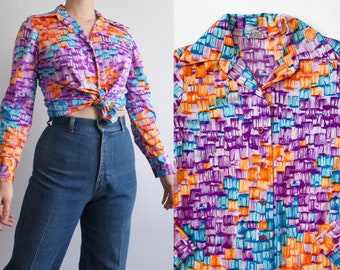 Groovy vintage 70s colorful abstract print button up novelty top | S/M