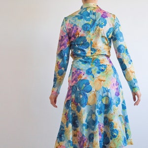 Groovy vintage 70s psychedelic floral novelty top & skirt two piece set image 5